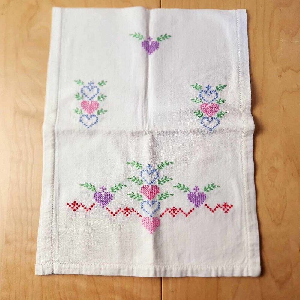 Vtg Hand Embroidered Pastel Hearts Dresser Scarf Table Runner Cottage Grannycore